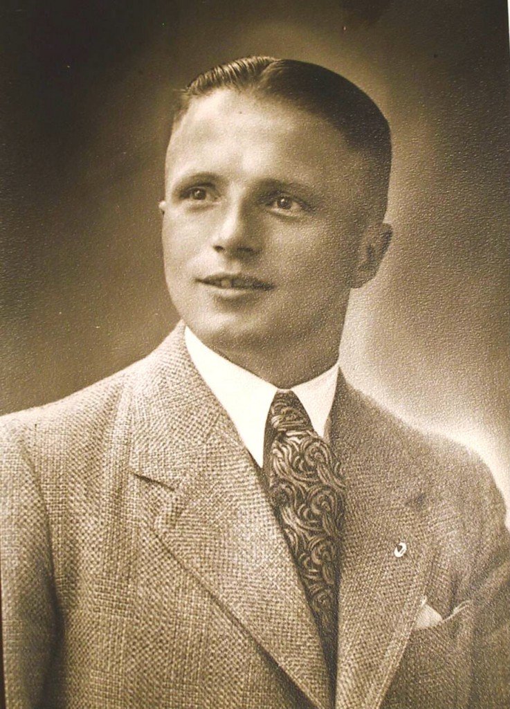 Zeis August
